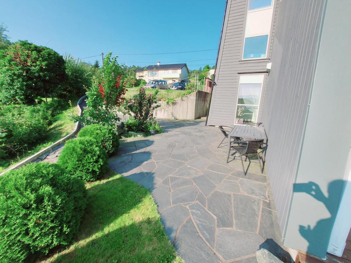 Bjornestrand Fjordside View Bergen Exterior photo